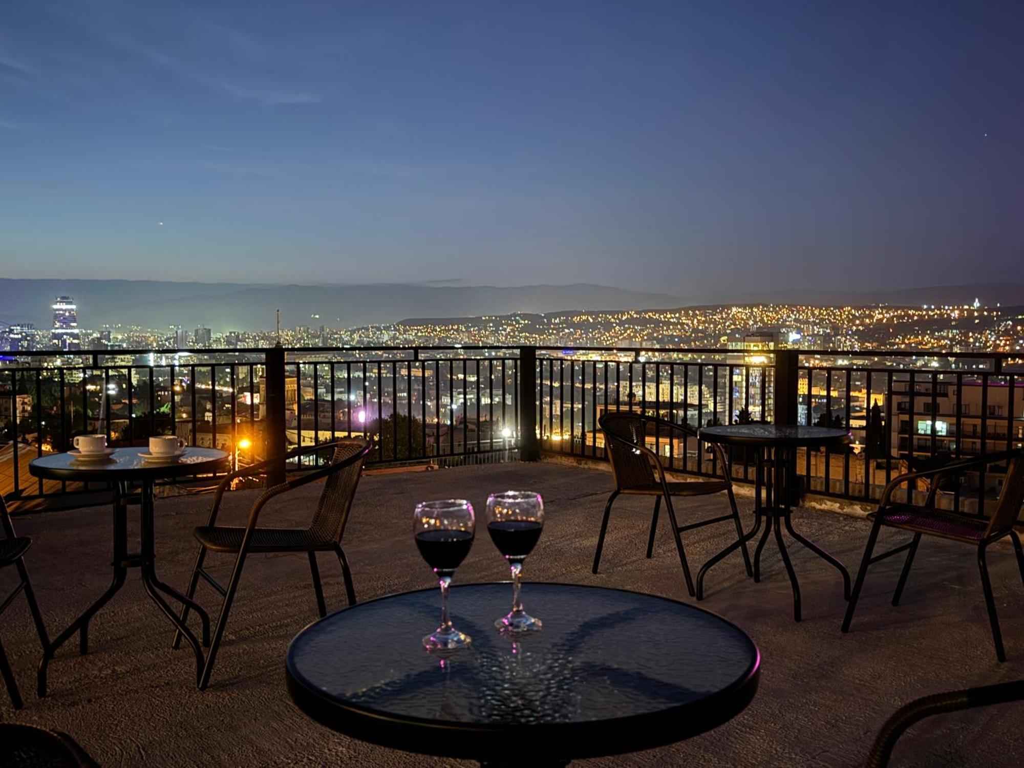 Brothers Apartments With Terrace In Old Tbilisi Exterior foto